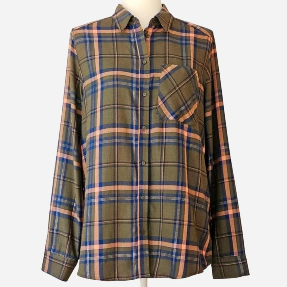 EXPRESS Women's Size S Long-sleeve Boyfriend Style Button-down Shirt‎